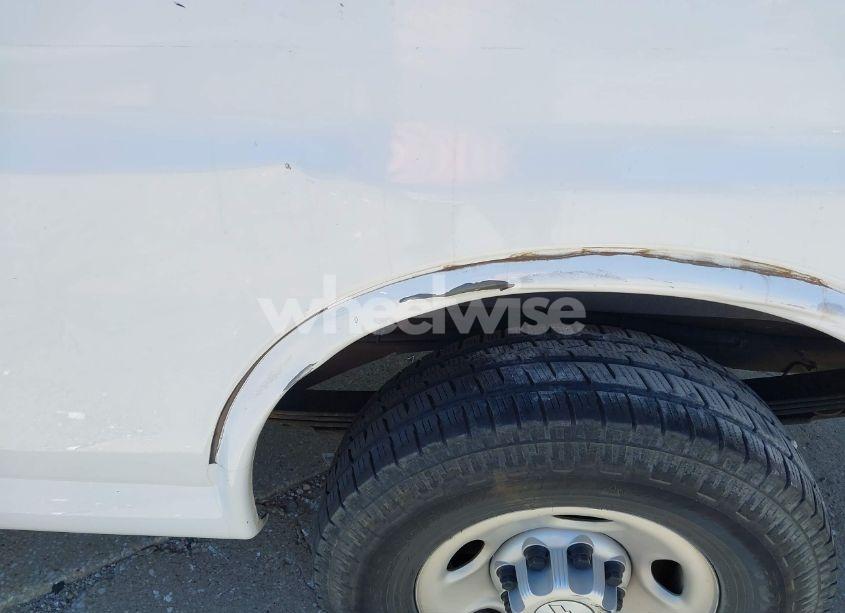 Photo 6 of 2017 Chevrolet Express 2500 WORK VAN (VIN 1GCWGBFFXH1139037)