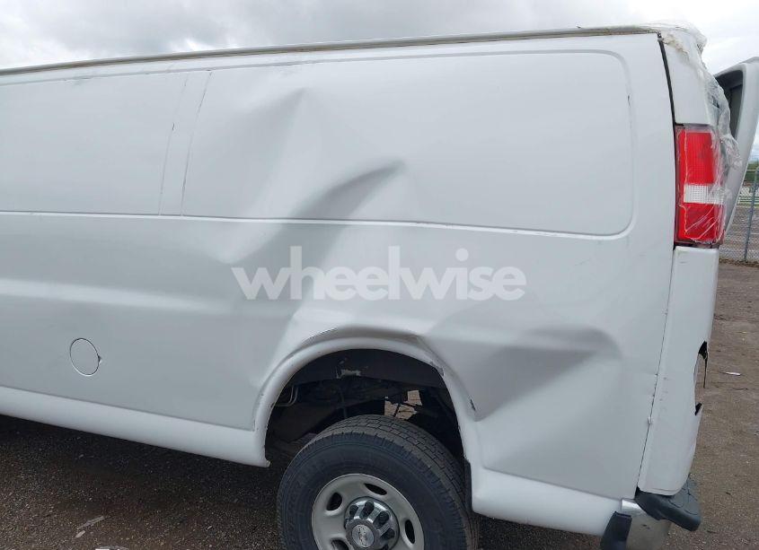 Photo 17 of 2017 Chevrolet Express 2500 WORK VAN (VIN 1GCWGBFG0H1128072)