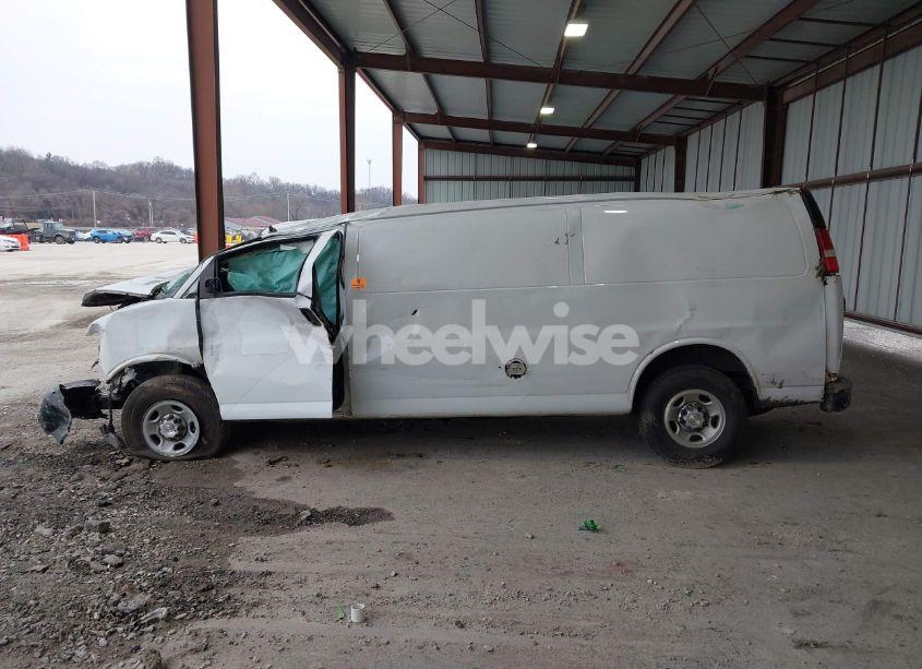 Photo 14 of 2019 Chevrolet Express 2500 WORK VAN (VIN 1GCWGBFG0K1248106)