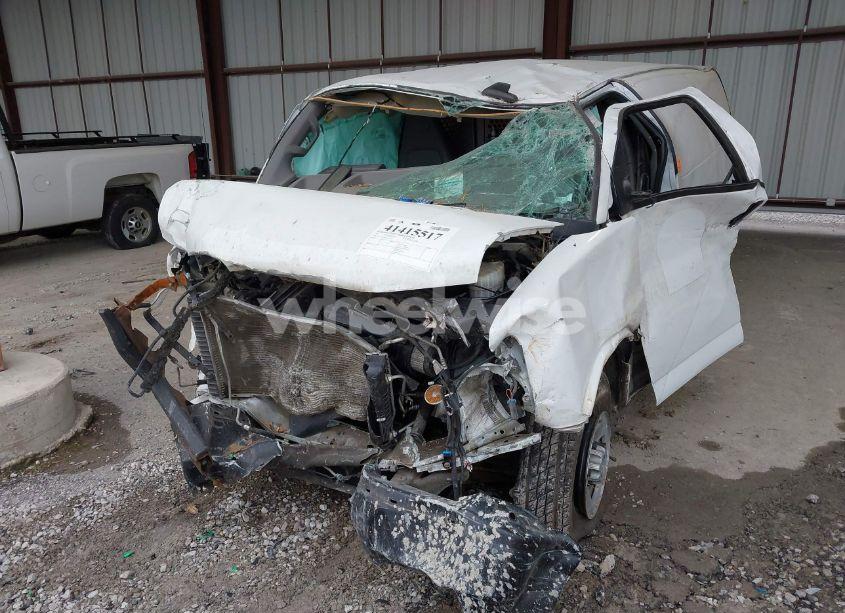 Photo 6 of 2019 Chevrolet Express 2500 WORK VAN (VIN 1GCWGBFG0K1248106)