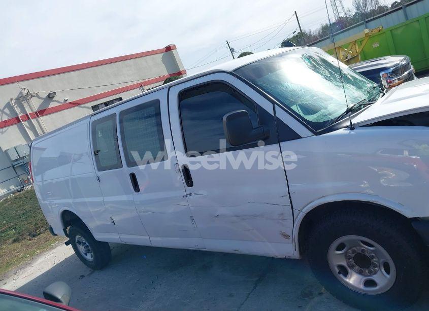 Photo 13 of 2020 Chevrolet Express CARGO RWD 2500 EXTENDED WHEELBASE WT (VIN 1GCWGBFG2L1153290)