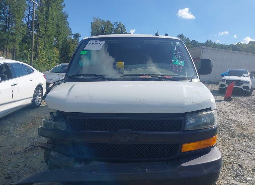 Photo 12 of 2019 Chevrolet Express 2500 WORK VAN (VIN 1GCWGBFG3K1177015)