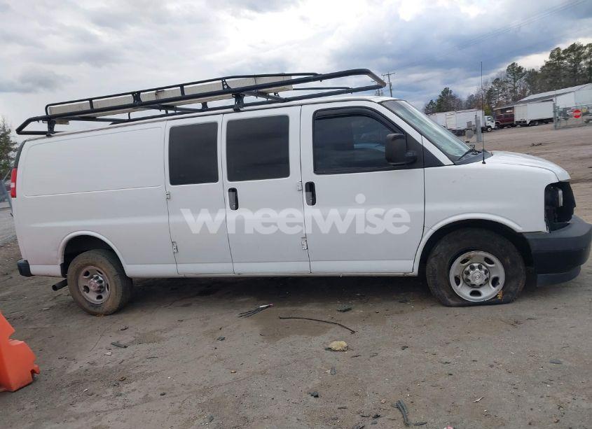 Photo 13 of 2017 Chevrolet Express 2500 WORK VAN (VIN 1GCWGBFG4H1348685)