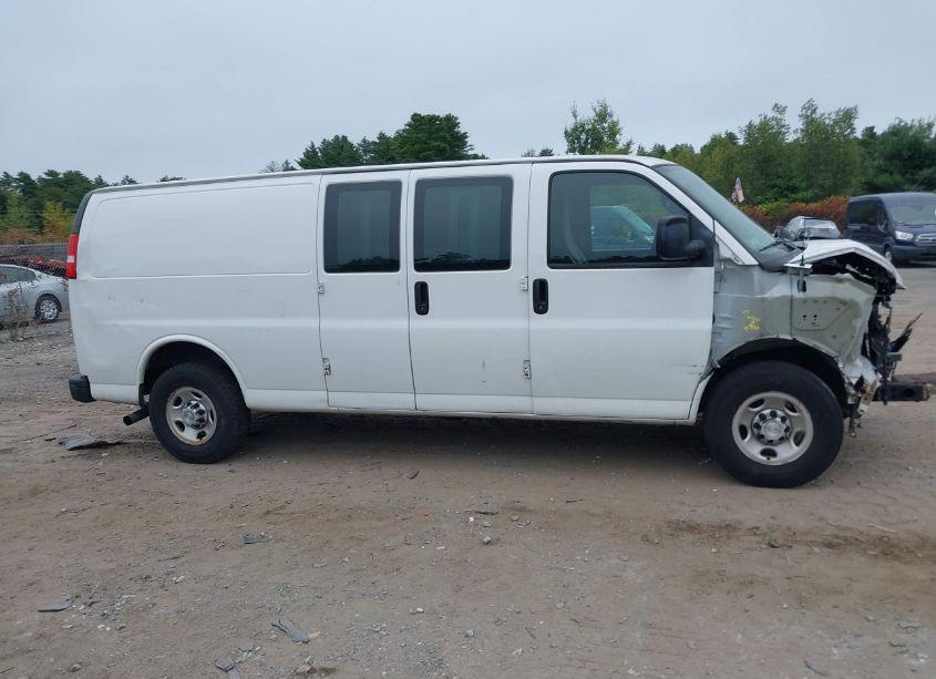 Photo 14 of 2020 Chevrolet Express CARGO RWD 2500 EXTENDED WHEELBASE WT (VIN 1GCWGBFG4L1131646)