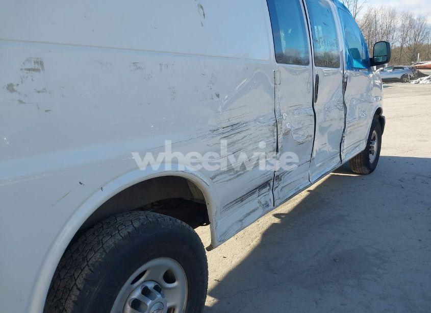 Photo 17 of 2020 Chevrolet Express CARGO RWD 2500 EXTENDED WHEELBASE WT (VIN 1GCWGBFG4L1155123)