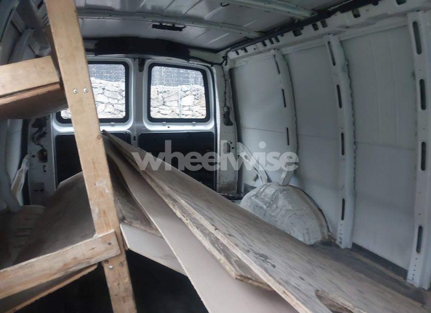 Photo 8 of 2020 Chevrolet Express CARGO RWD 2500 EXTENDED WHEELBASE WT (VIN 1GCWGBFG4L1155123)