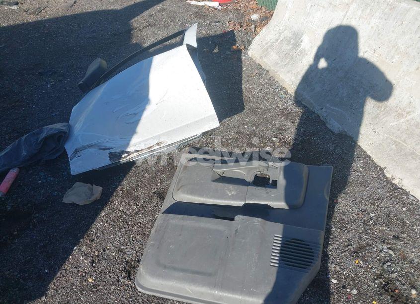 Photo 12 of 2019 Chevrolet Express 2500 WORK VAN (VIN 1GCWGBFG8K1317771)