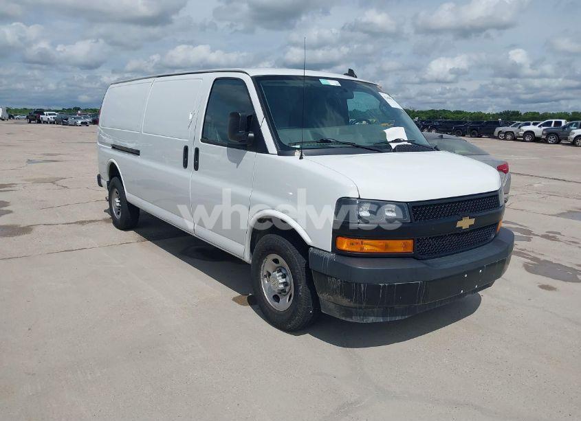 2023 Chevrolet Express CARGO RWD 2500 EXTENDED WHEELBASE WT (VIN 1GCWGBFP0P1117443) main photo