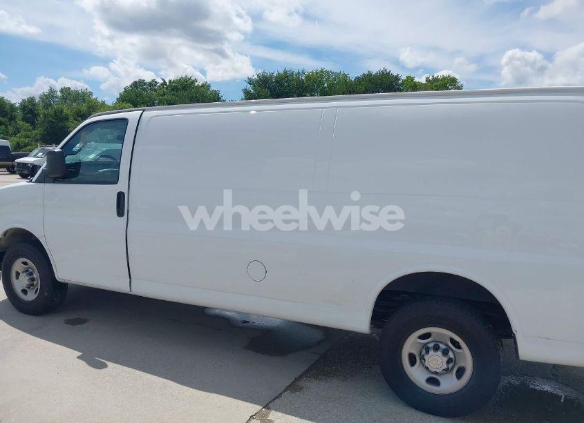 Photo 14 of 2023 Chevrolet Express CARGO RWD 2500 EXTENDED WHEELBASE WT (VIN 1GCWGBFP0P1117443)