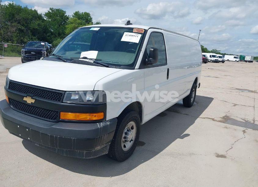 Photo 2 of 2023 Chevrolet Express CARGO RWD 2500 EXTENDED WHEELBASE WT (VIN 1GCWGBFP0P1117443)