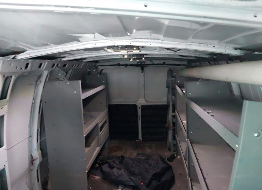 Photo 8 of 2019 Chevrolet Express 2500 WORK VAN (VIN 1GCWGBFP1K1242346)