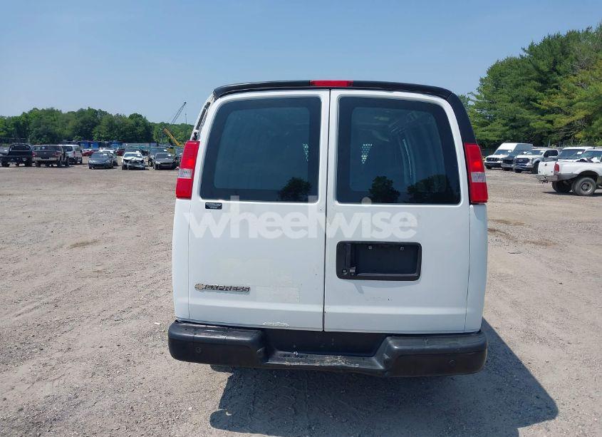 Photo 16 of 2019 Chevrolet Express 2500 WORK VAN (VIN 1GCWGBFP1K1355374)