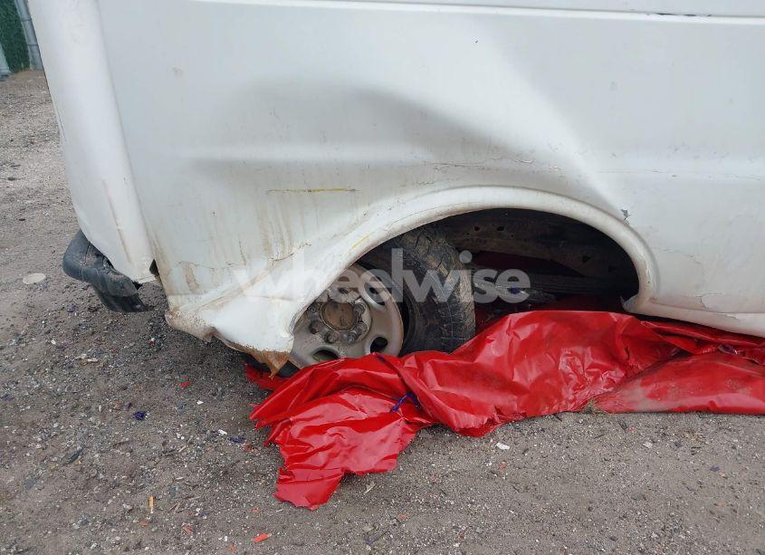 Photo 19 of 2020 Chevrolet Express CARGO RWD 2500 EXTENDED WHEELBASE WT (VIN 1GCWGBFP1L1125593)