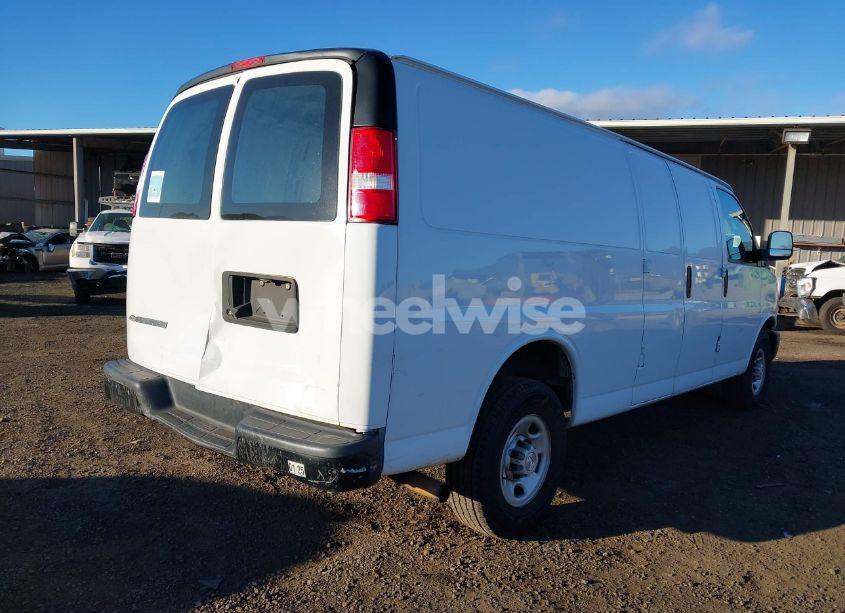 Photo 6 of 2019 Chevrolet Express 2500 WORK VAN (VIN 1GCWGBFP3K1175622)