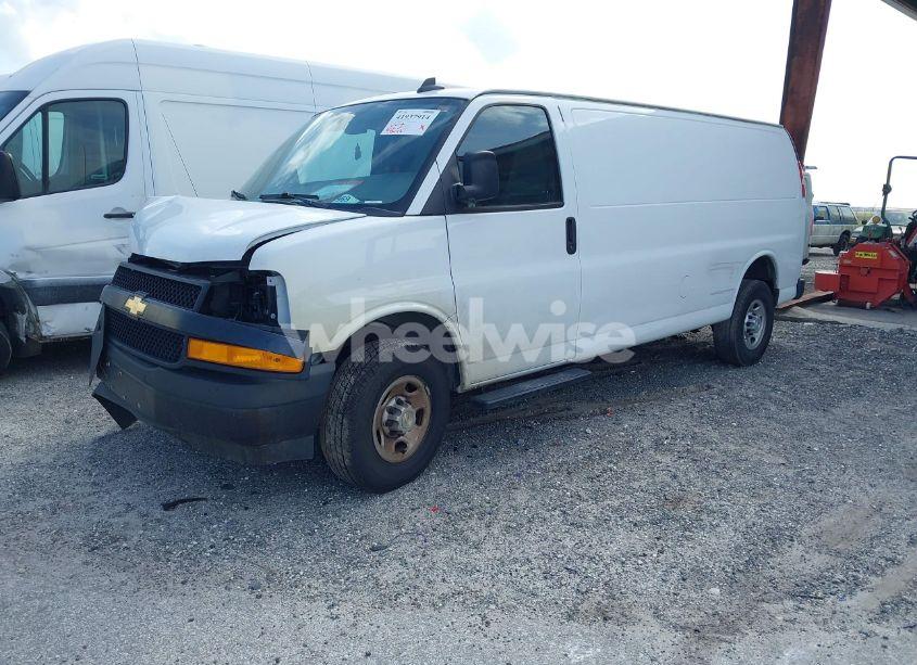 Photo 2 of 2022 Chevrolet Express CARGO RWD 2500 EXTENDED WHEELBASE WT (VIN 1GCWGBFP4N1218398)