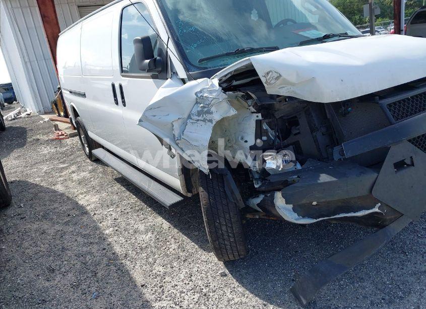 Photo 6 of 2022 Chevrolet Express CARGO RWD 2500 EXTENDED WHEELBASE WT (VIN 1GCWGBFP4N1218398)