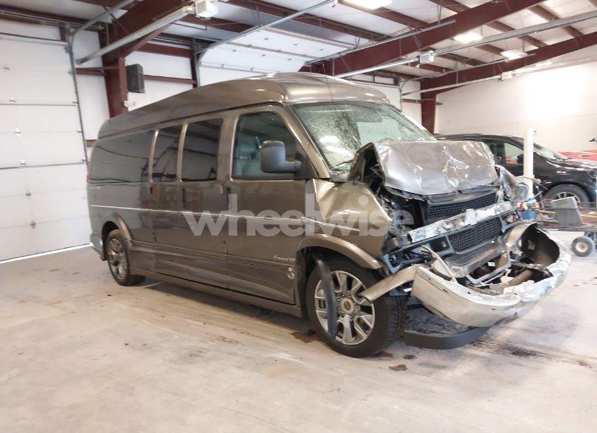 2023 Chevrolet Express CARGO RWD 2500 EXTENDED WHEELBASE WT (VIN 1GCWGBFP4P1130602) main photo