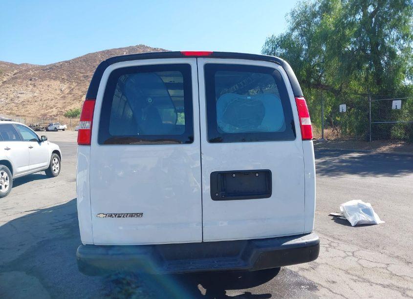 Photo 16 of 2019 Chevrolet Express 2500 WORK VAN (VIN 1GCWGBFP7K1175123)