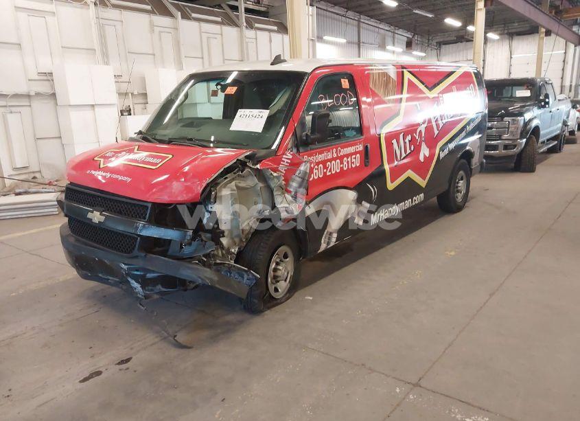Photo 2 of 2018 Chevrolet Express 2500 WORK VAN (VIN 1GCWGBFP8J1250684)
