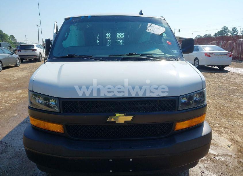 Photo 13 of 2019 Chevrolet Express 2500 WORK VAN (VIN 1GCWGBFP8K1144902)