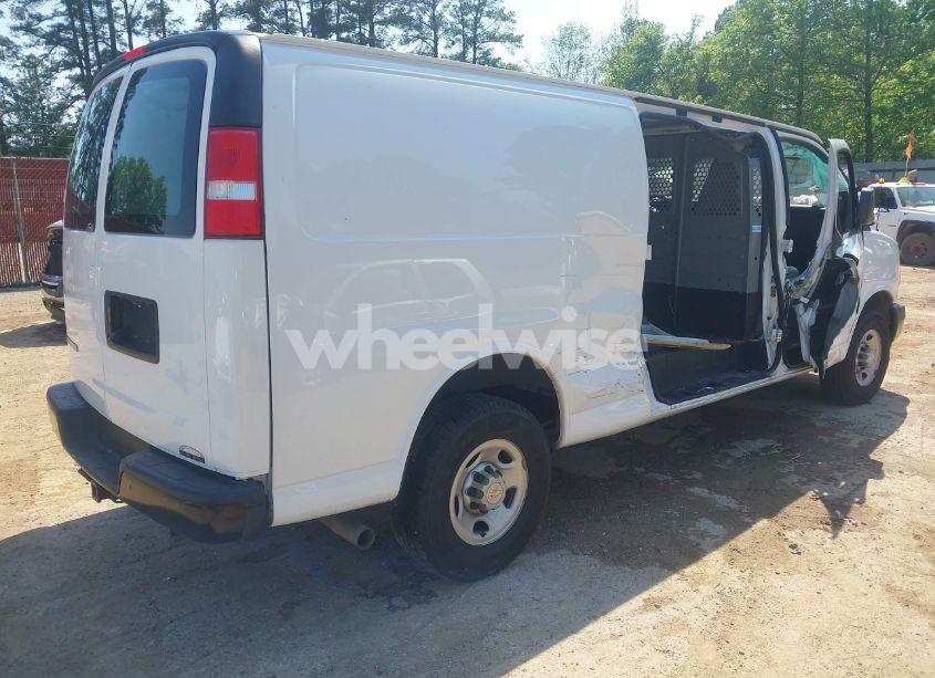 Photo 4 of 2019 Chevrolet Express 2500 WORK VAN (VIN 1GCWGBFP8K1144902)