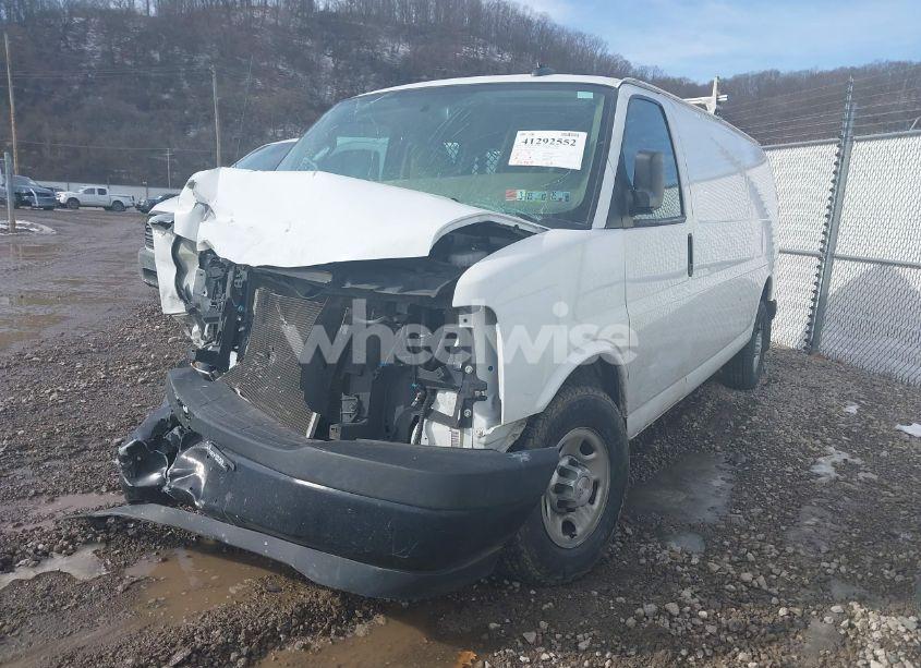 Photo 2 of 2018 Chevrolet Express 2500 WORK VAN (VIN 1GCWGBFP9J1262486)