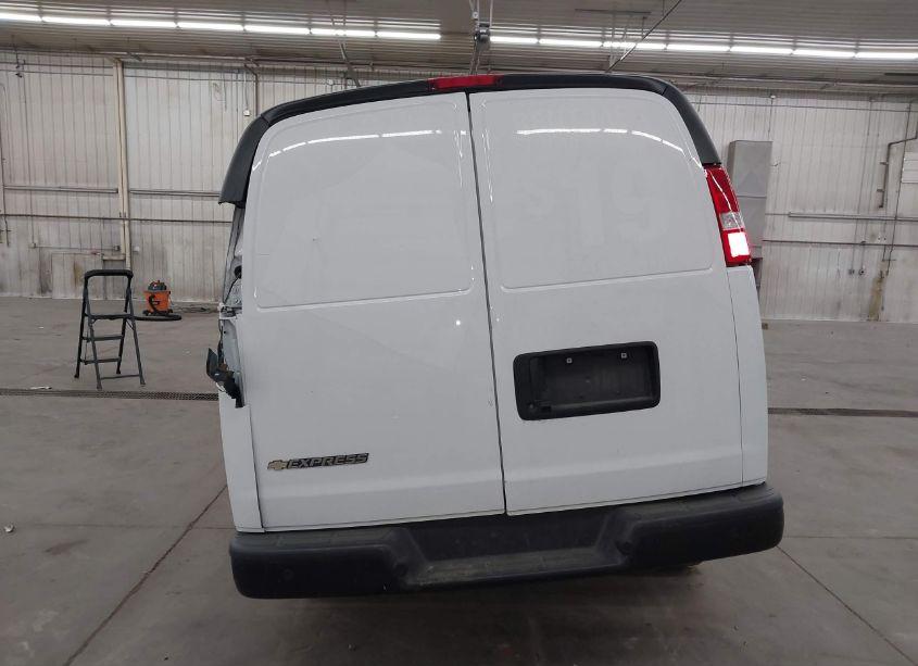 Photo 16 of 2023 Chevrolet Express CARGO RWD 2500 EXTENDED WHEELBASE WT (VIN 1GCWGBFP9P1204595)