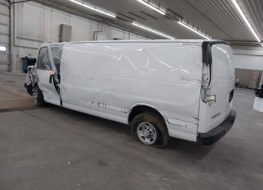 Photo 3 of 2023 Chevrolet Express CARGO RWD 2500 EXTENDED WHEELBASE WT (VIN 1GCWGBFP9P1204595)