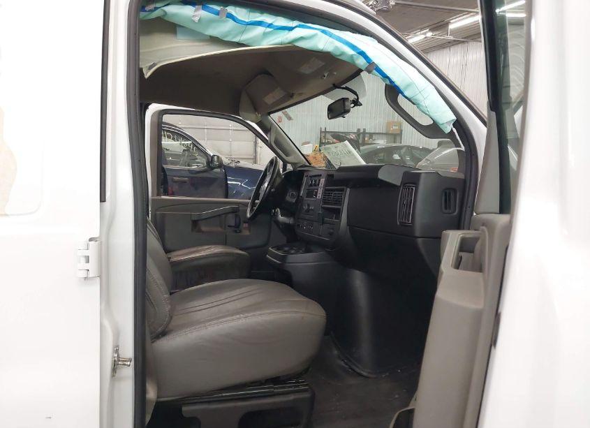 Photo 5 of 2023 Chevrolet Express CARGO RWD 2500 EXTENDED WHEELBASE WT (VIN 1GCWGBFP9P1204595)