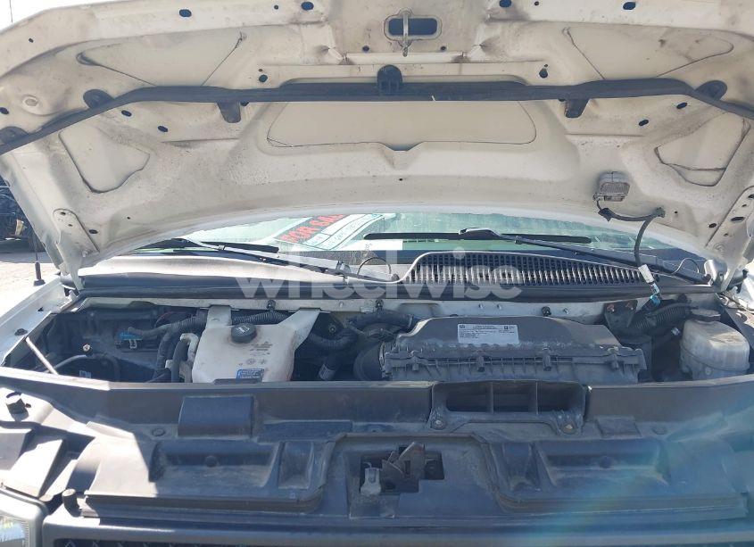 Photo 10 of 2019 Chevrolet Express 2500 WORK VAN (VIN 1GCWGBFPXK1186665)