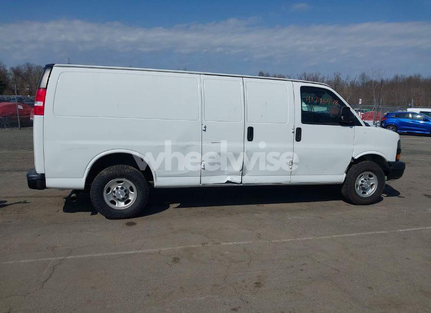 Photo 13 of 2019 Chevrolet Express 2500 WORK VAN (VIN 1GCWGBFPXK1186665)