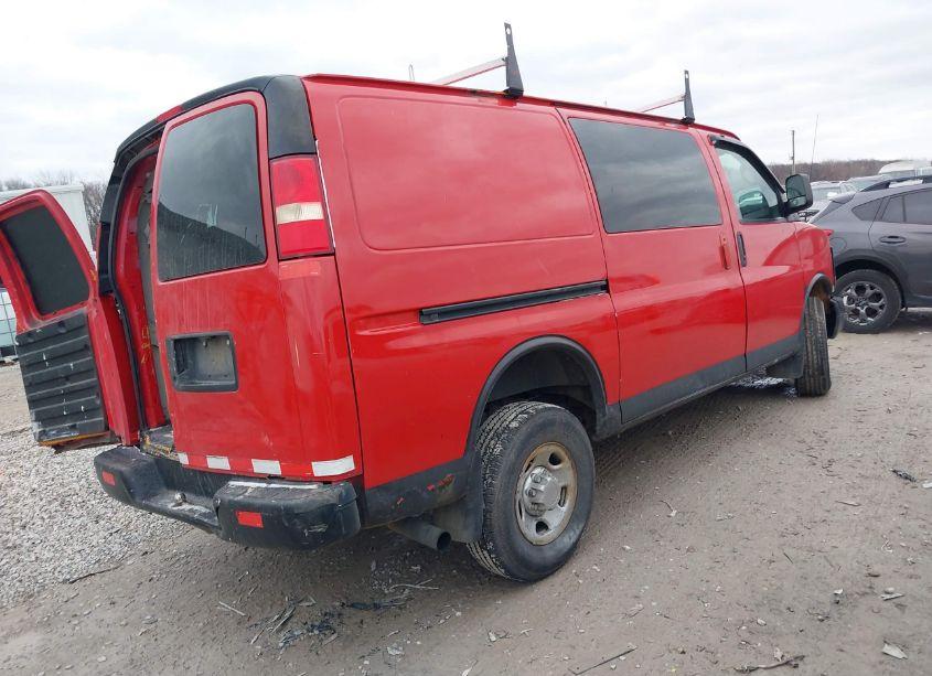 Photo 4 of 2011 Chevrolet Express 2500 WORK VAN (VIN 1GCWGFBA0B1172394)