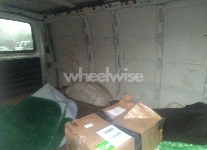 Photo 7 of 2012 Chevrolet Express 2500 WORK VAN (VIN 1GCWGFBA1C1175130)