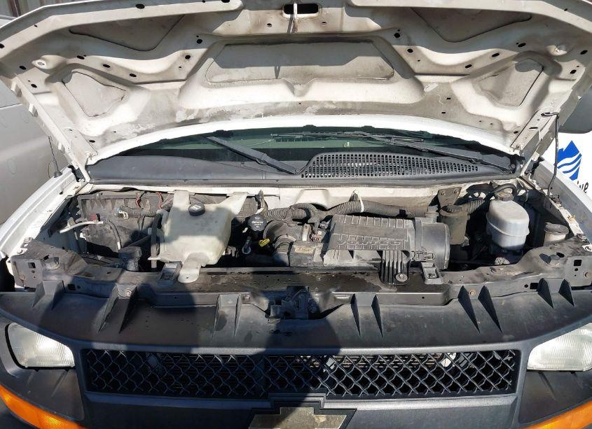 Photo 10 of 2014 Chevrolet Express 2500 WORK VAN (VIN 1GCWGFBA2E1122133)