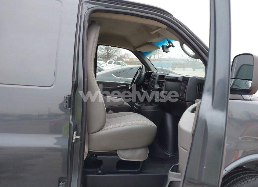 Photo 5 of 2014 Chevrolet Express 2500 WORK VAN (VIN 1GCWGFBA3E1109455)