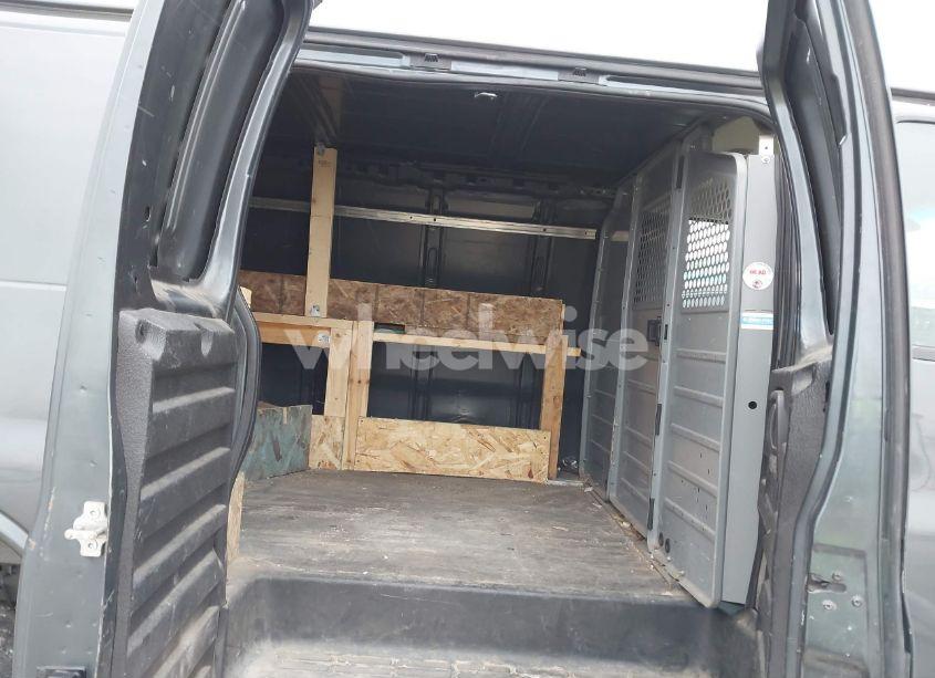 Photo 8 of 2014 Chevrolet Express 2500 WORK VAN (VIN 1GCWGFBA3E1109455)