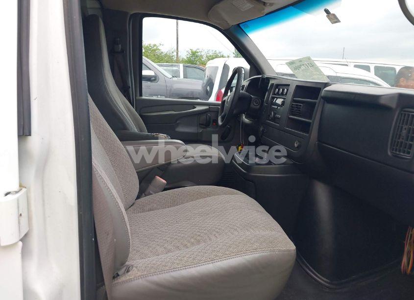 Photo 5 of 2013 Chevrolet Express 2500 WORK VAN (VIN 1GCWGFBA5D1110640)