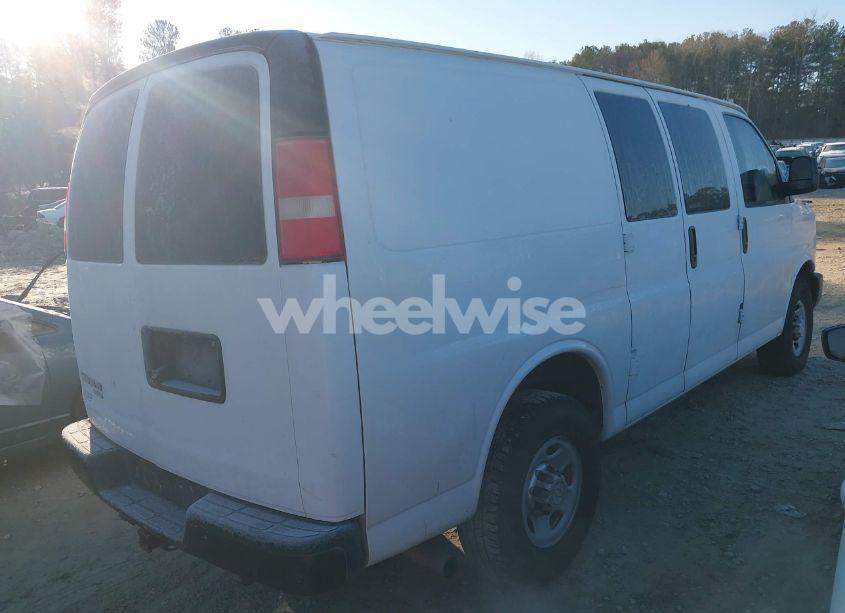 Photo 4 of 2014 Chevrolet Express 2500 WORK VAN (VIN 1GCWGFBA5E1198624)