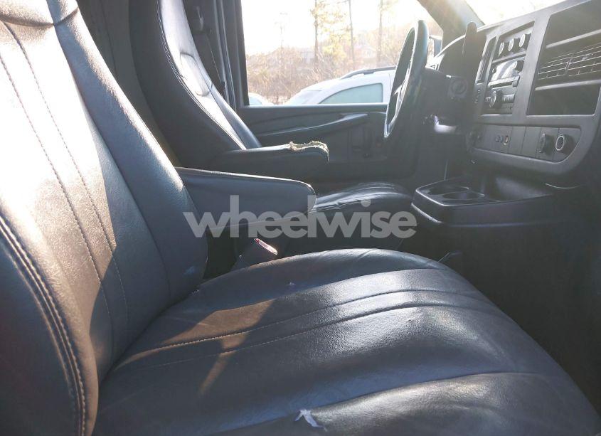 Photo 5 of 2014 Chevrolet Express 2500 WORK VAN (VIN 1GCWGFBA5E1198624)