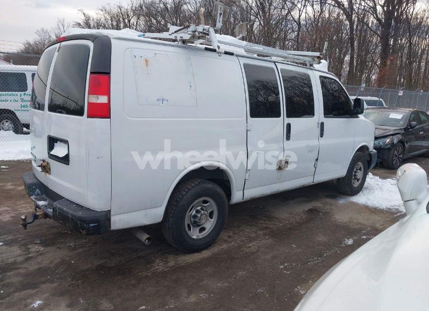 Photo 4 of 2011 Chevrolet Express 2500 WORK VAN (VIN 1GCWGFBA7B1113665)