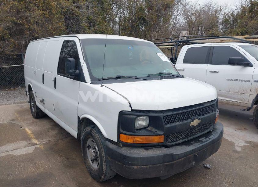 2014 Chevrolet Express 2500 WORK VAN (VIN 1GCWGFBA7E1133614) main photo
