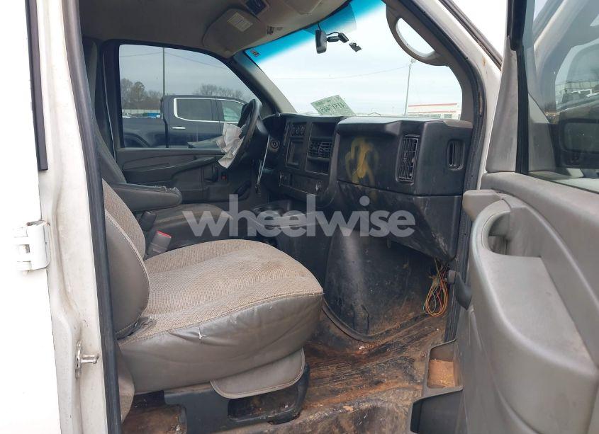 Photo 5 of 2012 Chevrolet Express 2500 WORK VAN (VIN 1GCWGFBAXC1104329)