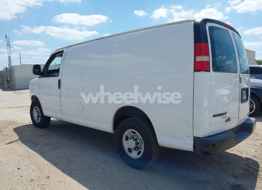 Photo 3 of 2014 Chevrolet Express 2500 WORK VAN (VIN 1GCWGFBAXE1186114)