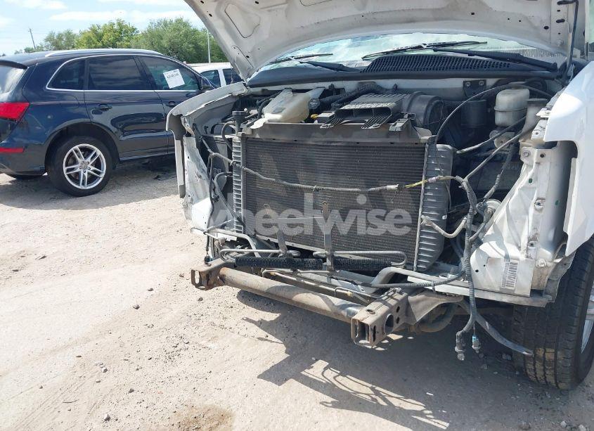 Photo 6 of 2014 Chevrolet Express 2500 WORK VAN (VIN 1GCWGFBAXE1186114)