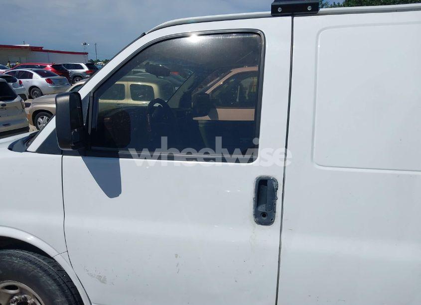 Photo 14 of 2014 Chevrolet Express 2500 WORK VAN (VIN 1GCWGFBAXE1212680)