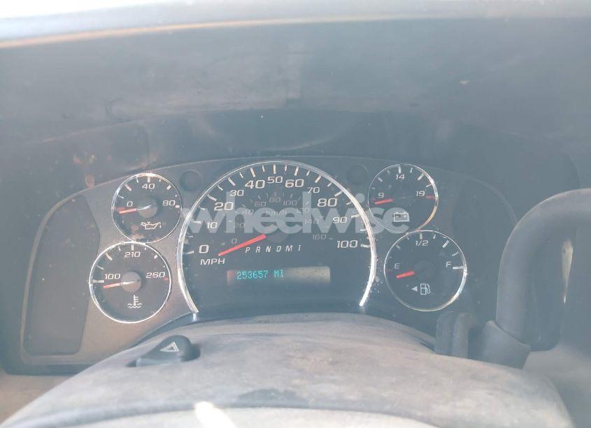 Photo 7 of 2014 Chevrolet Express 2500 WORK VAN (VIN 1GCWGFBAXE1212680)