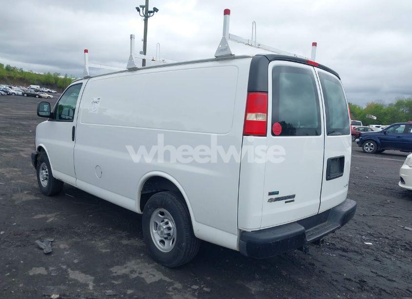 Photo 3 of 2012 Chevrolet Express 2500 WORK VAN (VIN 1GCWGFBG8C1112269)