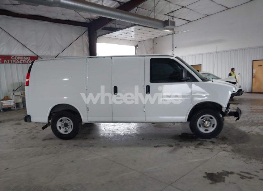 Photo 13 of 2014 Chevrolet Express 2500 WORK VAN (VIN 1GCWGFCA0E1138684)