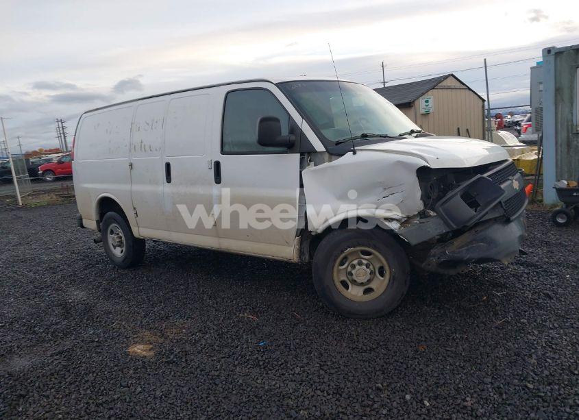 2013 Chevrolet Express 2500 WORK VAN (VIN 1GCWGFCA1D1107989) main photo