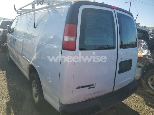 Photo 13 of 2013 CHEVROLET EXPRESS G2500 (VIN 1GCWGFCA1D1903528)